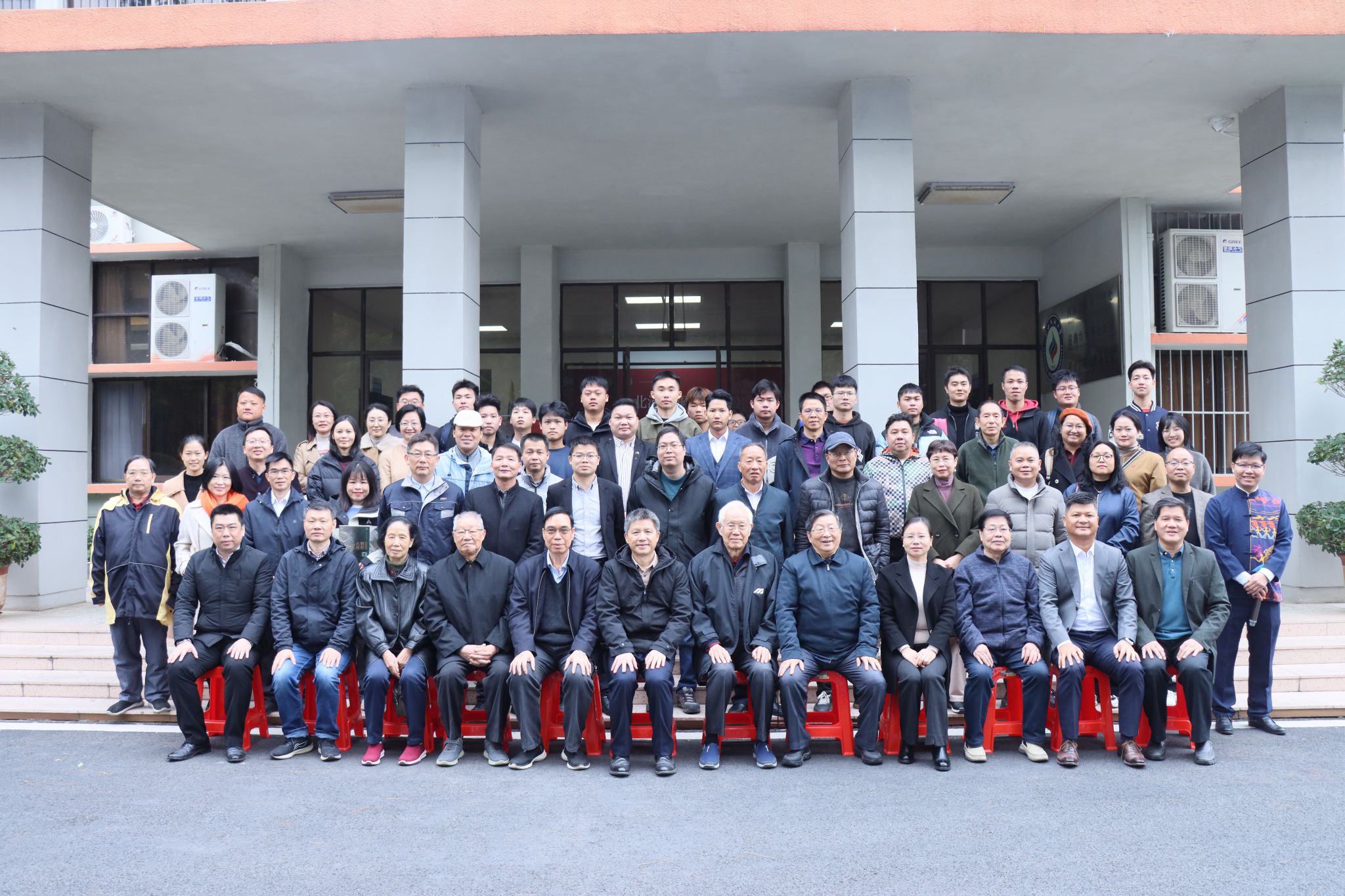 betway必威西汉姆联